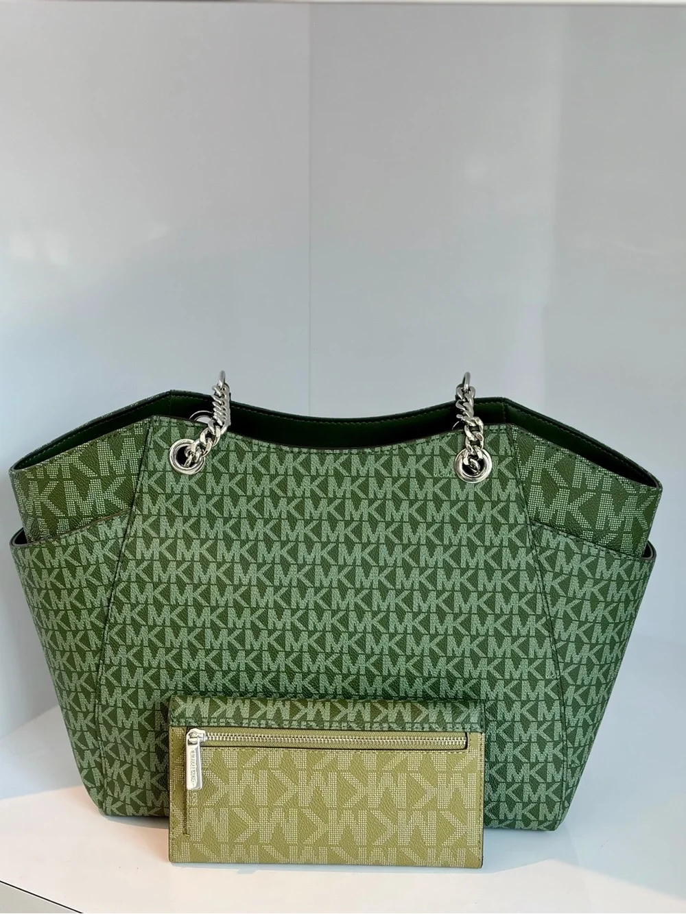 Michael Kors Jet Set Travel Chain Shoulder Bag Tote with Matching Wallet